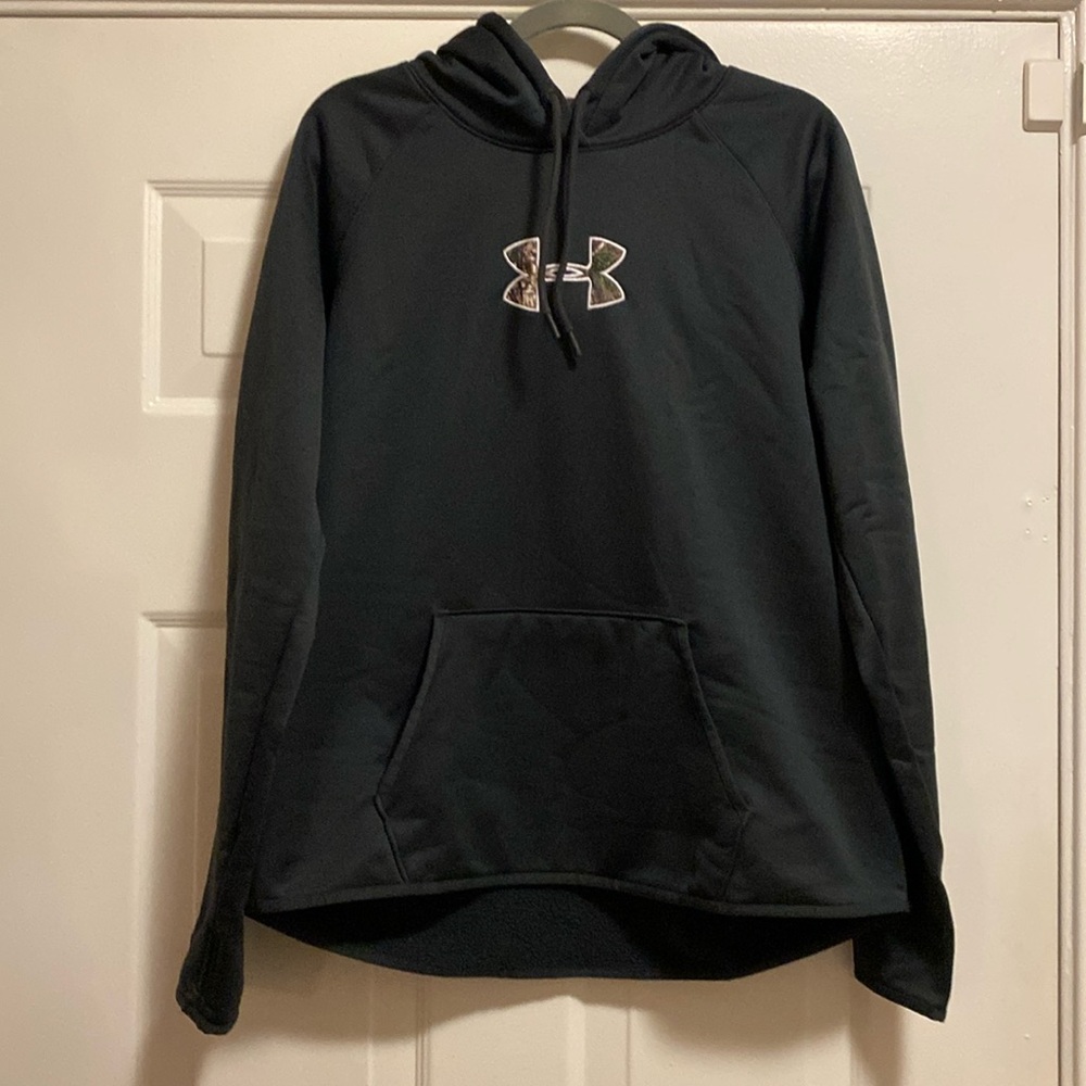 Under Armour Realtree Xtra Women’s Storm1 Hoodie with Thumb Loops